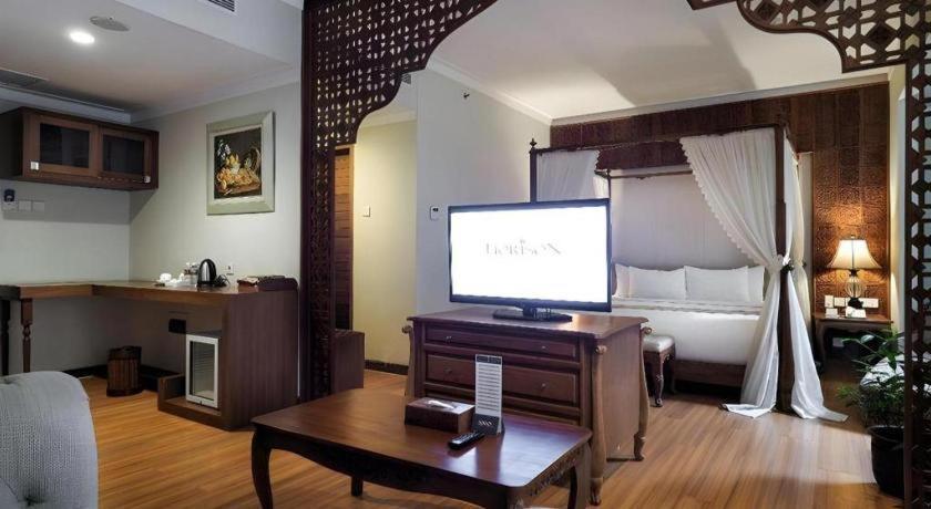 Aziza Syariah Hotel Solo By Horison Exterior foto
